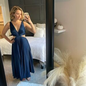 Abercrombie & Fitch Navy Blue Formal Pleated Dress - Size Small